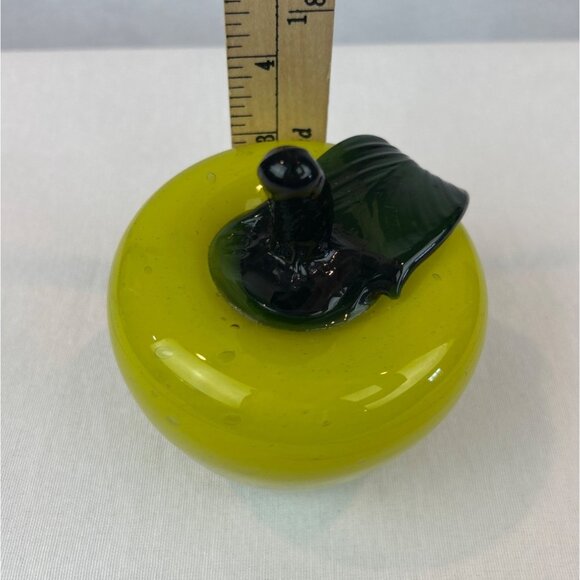Murano Style Vintage Green Glass Apple Paperweight Stem Leaf Accent - Picture 10 of 10